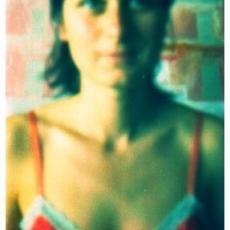 Karine,  face, tirage, sténopé, 2004.